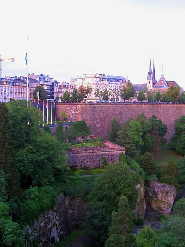 Blick auf die Oberstadt von Luxemburg