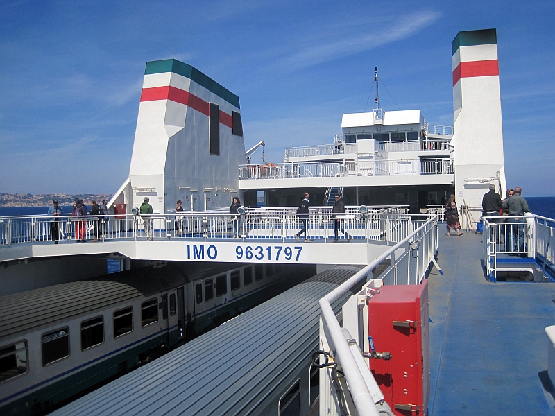 Überfahrt mit dem Fährschiff 'Messina'