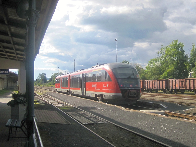 Desiro-Triebwagen als Nationalparklinie U 28 im Bahnhof Rumburk